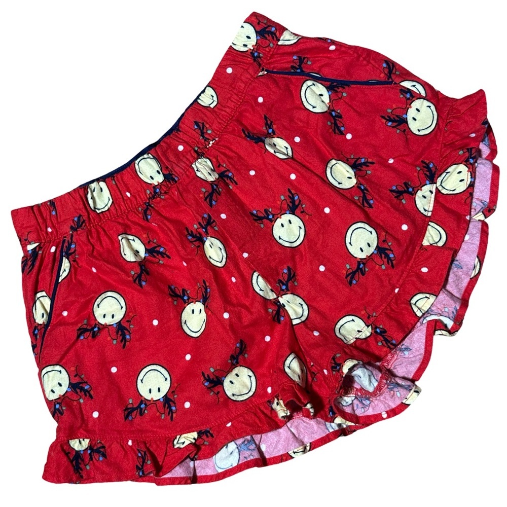 Aerie Red Sleepwear Ruffle Pajama Shorts with Christmas Pattern size Small NWT
